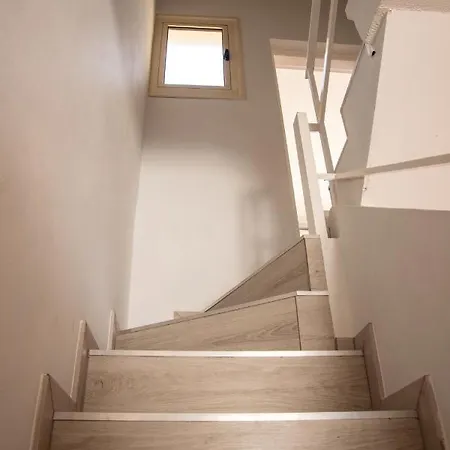 Spyros No23 Charming Oceanview Maisonette *