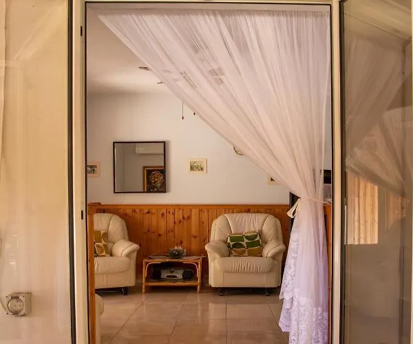 Spyros No23 Charming Oceanview Maisonette